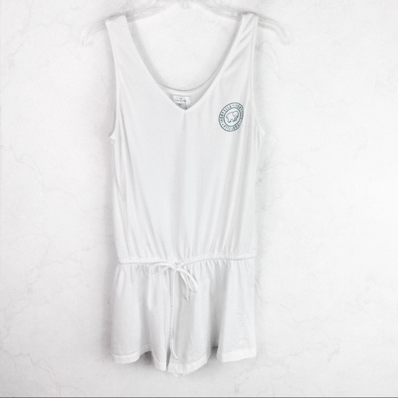 [Ivory Ella] Classic White V-Neck Romper - Picture 1 of 3